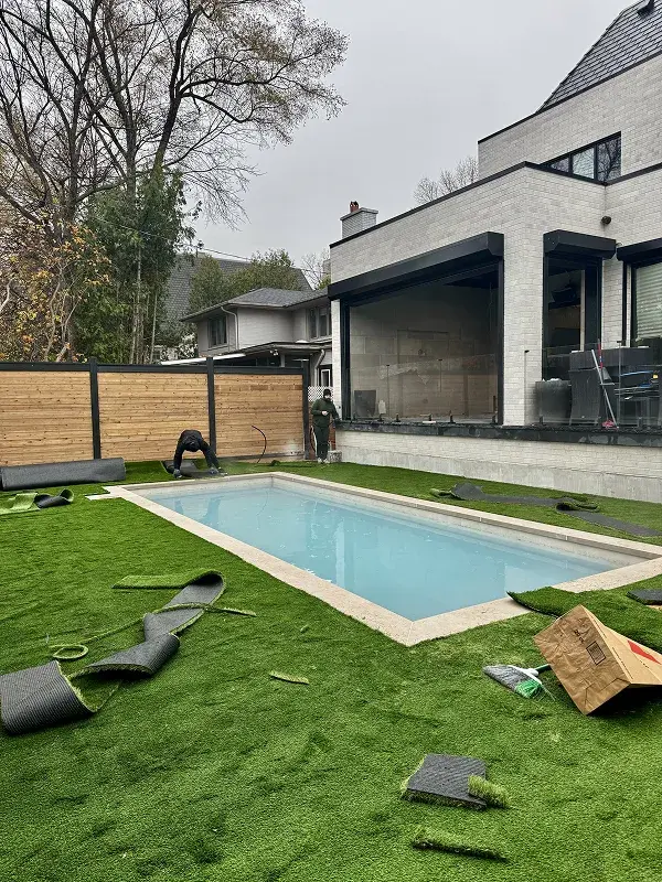 Synthetic turf landscaping Ontario — low maintenance green lawn