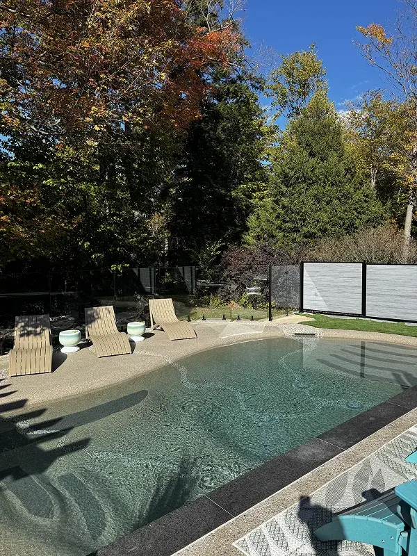 Biodesign lagoon-style pool Ontario