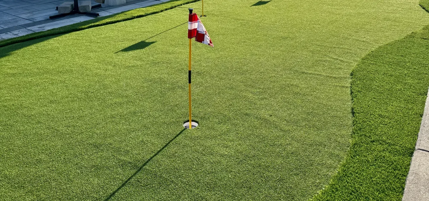 Premium artificial turf for sale in Toronto and GTA — buy synthetic grass Ontario